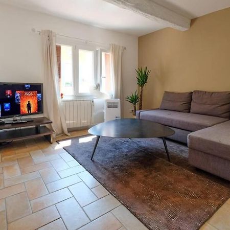 Appartement Centre Ville St Maxime, Plage A Pied Сент-Максім Екстер'єр фото