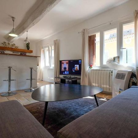 Appartement Centre Ville St Maxime, Plage A Pied Сент-Максім Екстер'єр фото
